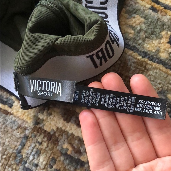 Victoria’s Secret Olive Green Sports Bra - Picture 3 of 3
